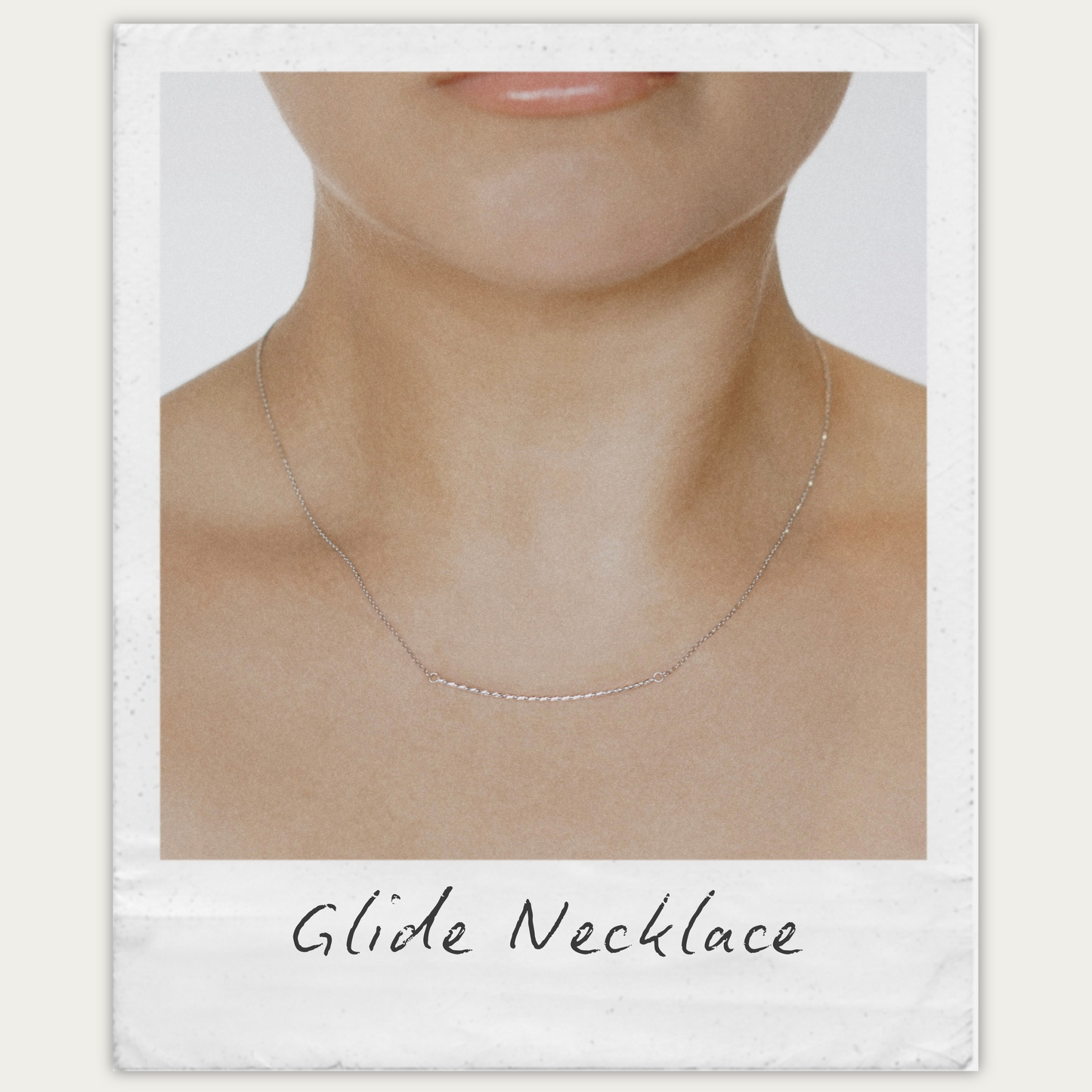 GLIDE NECKLACE