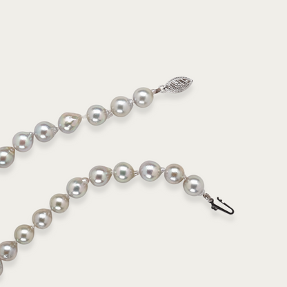 Still Necklace