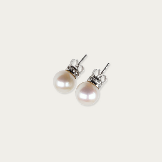 STILL POINT EARRINGS