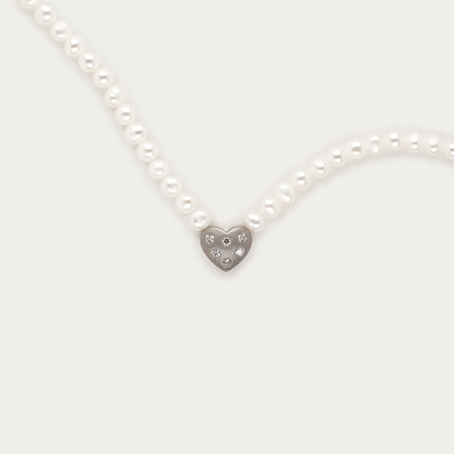 Amora Necklace