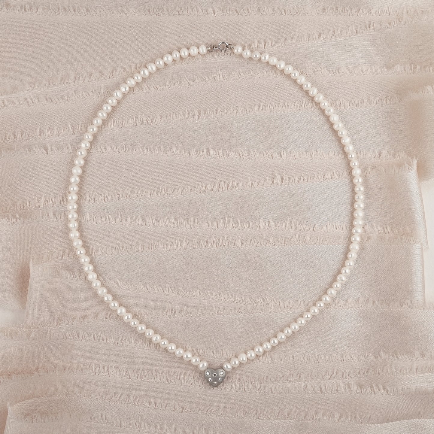 Amora Necklace