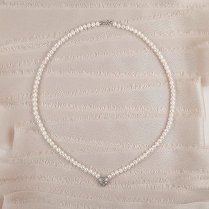 Amora Necklace