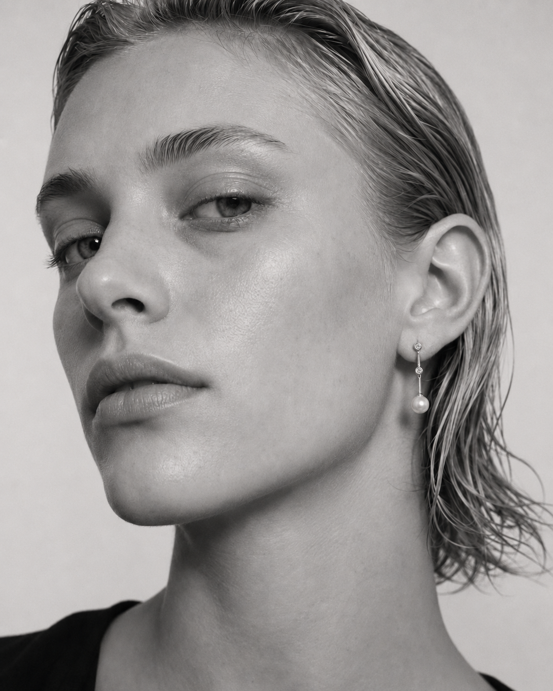 Linea Earrings