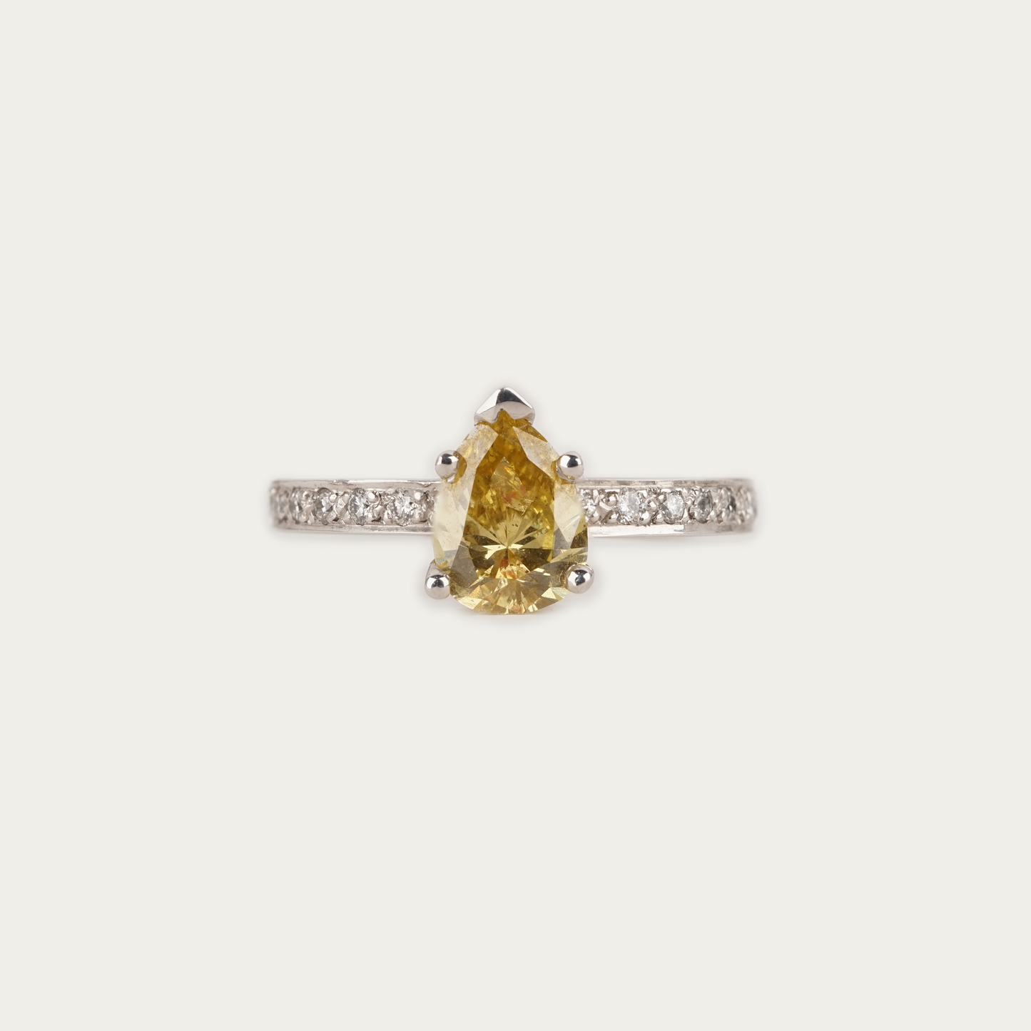 SOLENNE RING