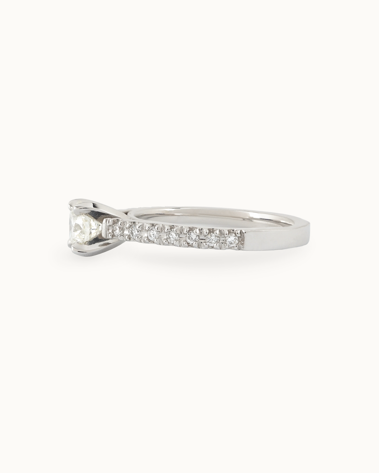 Lumen Ring